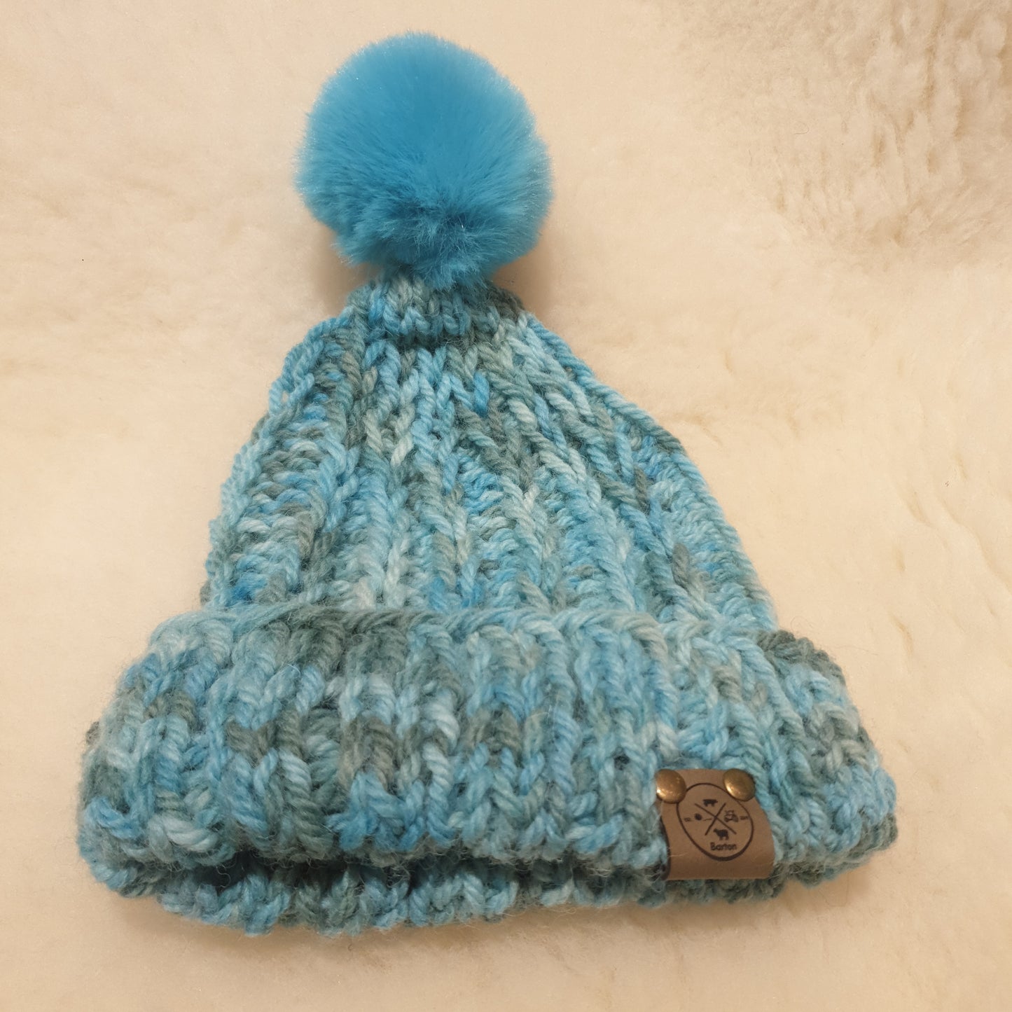 Bobble hat